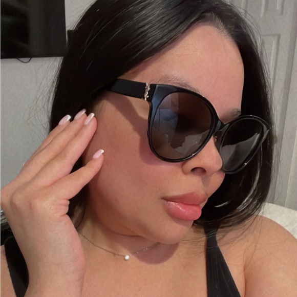 Saint Laurent Glasses - Picture 8 of 10